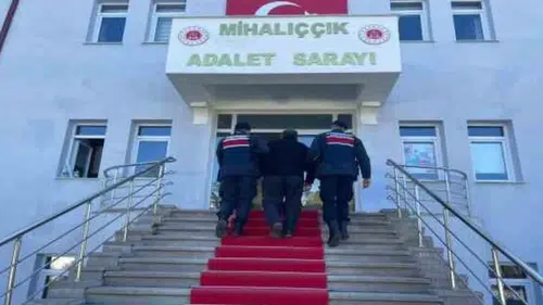 Yargıtay Kararı Bozdu: Dirgenli Kavga Davasında Tahliye