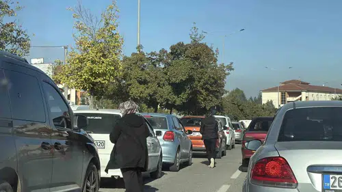 KPSS Adayları Dakikalarla Yarıştı: Sınava Koşarak Yetiştiler