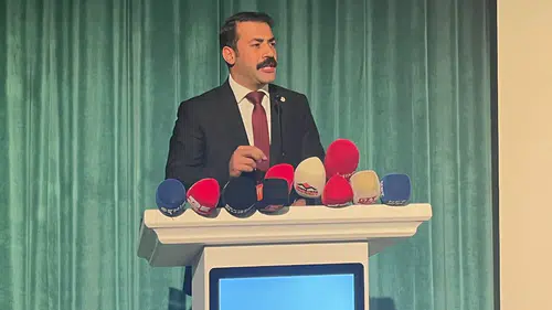 Talat Yalaz’dan Kongre Açıklaması: “Söz, Yetki Üyelerindir”
