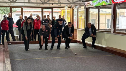 Eskişehir’de Huzurevi Sakinlerinden Bocce Dostluk Maçı