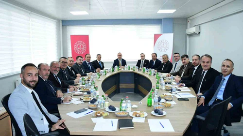 Eskişehir’de Eğitim Müdürleri İnönü’de Toplandı