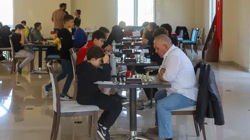 Eskişehir’de Cumhuriyet Bayramı Satranç Turnuvasıyla Kutlandı