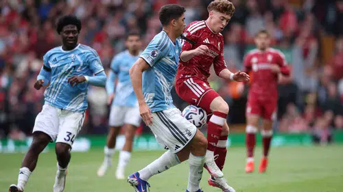 Liverpool'un kabusu sürüyor: İki kez öne geçen Forest, Anfield'dan 2-2'lik beraberlikle ayrıldı