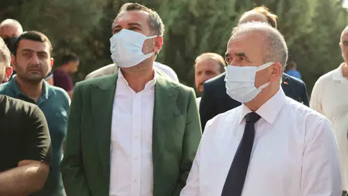 Elazığ'da fabrika yangını: Vali Hatipoğlu olay yerinde, 5 işçi yaralı