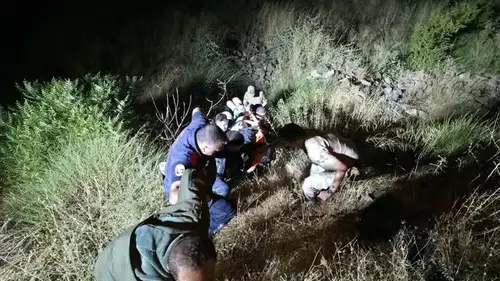 Hassa'da Yamaçtan Düşen Kişi Ekiplerin Müdahalesiyle Kurtarıldı