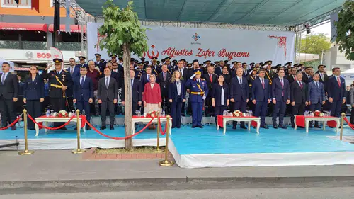 Büyük Zafer'in 104. Yılı Batman'da Görkemli Törenlerle Kutlandı