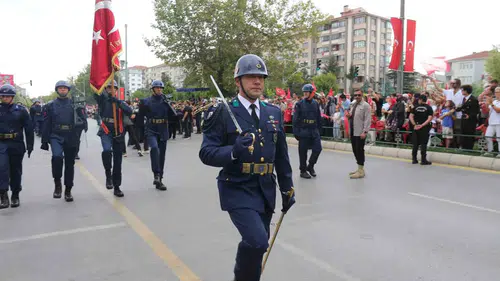 Eskişehir'de 30 Ağustos Coşkusu: Zafer Bayramı 104. Yıl Dönümünde Büyük Bir Gururla Kutlandı