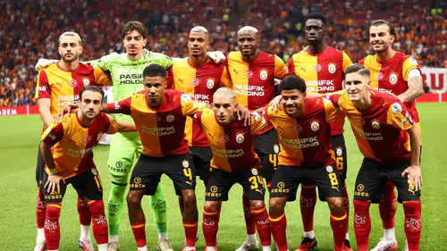 Okan Buruk'un Göztepe Sınavında Tek Hamle: Uğurcan Çakır Yerine Jankat Yılmaz