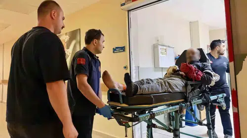 İnegöl'de orman işçisinin feci kazası: Tomrukla zincir arasına sıkışan 6 parmağı koptu