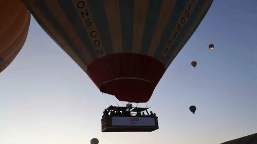 Kapadokya semalarında rahim ağzı kanserine karşı küresel farkındalık çağrısı