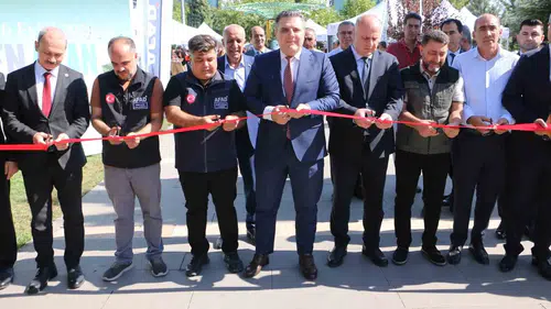 Diyarbakır’da Bilim Şenliği Heyecanı: Dicle’nin Kıyısında Gençler Bilimle Buluşuyor