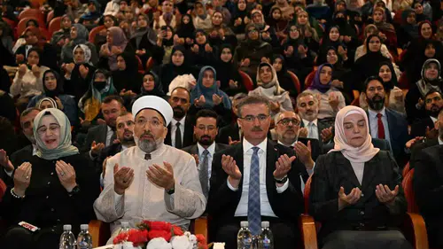 Diyanet İşleri Başkanı Arpaguş Erzurum'da duyurdu: Kur'an kurslarında yeni dönem başladı