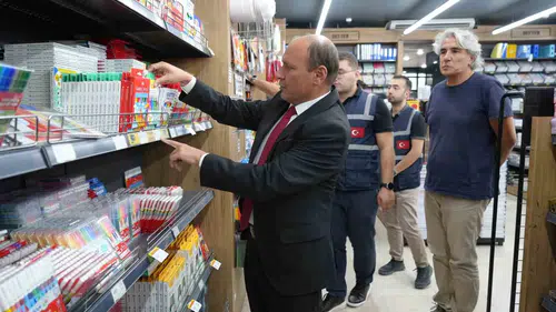 Gaziantep'te okul alışverişi öncesi kırtasiyelerde geniş çaplı denetim mesaisi
