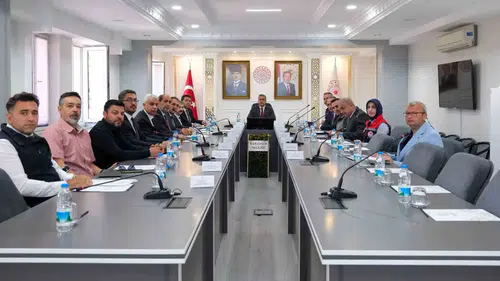 Karaman'da sahipsiz hayvanlar için yeni yol haritası belirlendi