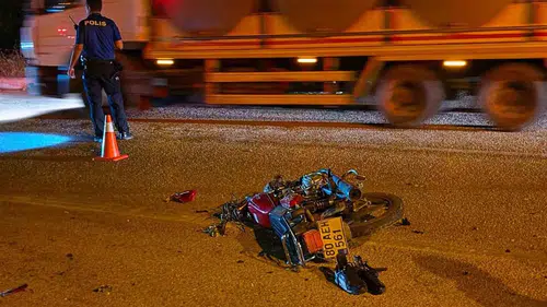 Kadirli'de motosiklet kazası: 26 yaşındaki sürücü tüm müdahalelere rağmen kurtarılamadı
