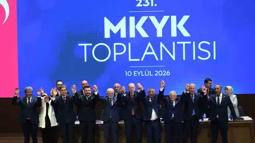 Kayseri'de Siyasi Transfer: İki CHP'li Belediye Başkanı AK Parti'ye Geçti