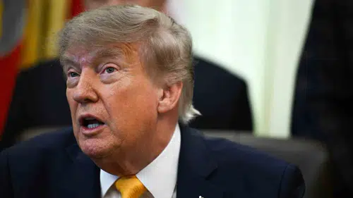 Trump'tan İran'a 'Çöküş' Uyarısı: Hürmüz Boğazı İçin Tazminat Resti
