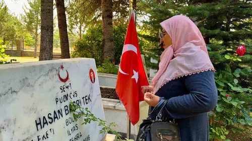 Bolvadin'de Gaziler Günü: Şehitlik ziyareti ve anlamlı buluşma
