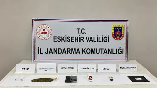 Gökmeydan'daki adrese jandarma baskını: Uyuşturucu taciri tutuklandı