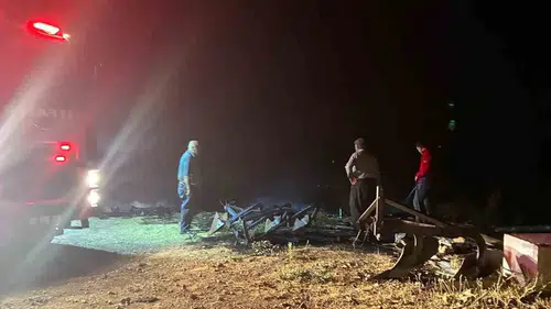 Gölbaşı'nda korkutan yangın: Ağıla sıçramadan kontrol altına alındı