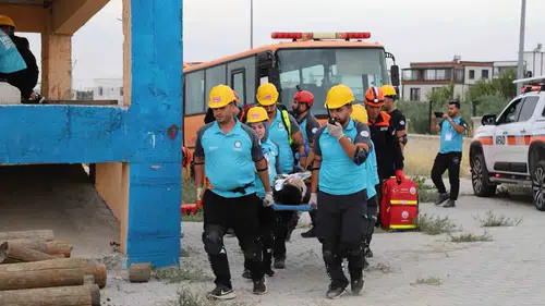 Adıyaman'da UMKE ve AFAD'dan olası afetlere karşı ortak saha provası