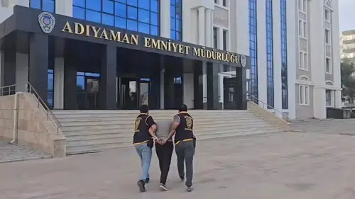 Adıyaman'da geniş çaplı operasyon: 61 aranan şahıs kıskıvrak yakalandı
