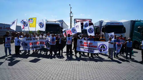 Tır şoförlerinden Schengen isyanı: Biz turist değil, ülke ekonomisinin yükünü taşıyanlarız
