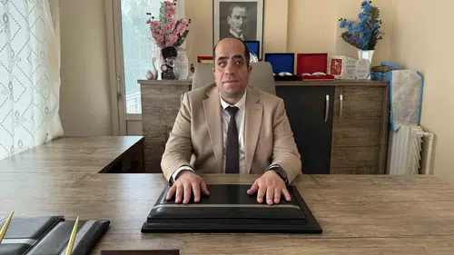 Dijital duyurularda görme engelliler için erişilebilirlik engeli: Bilgiye ulaşmak herkesin hakkı