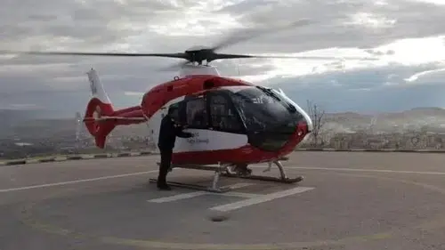 Beypazarı'nda kalp krizi alarmı: 45 yaşındaki hasta hava ambulansıyla Ankara'ya taşındı
