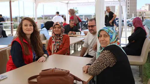 Aydın'da üniversiteliler için 'hoş geldin' seferberliği: Otogardan yurtlara rehberlik desteği