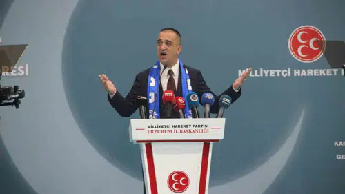MHP Erzurum'da Adem Yurdagül ile devam: Eski yol arkadaşlarına sert mesajlar