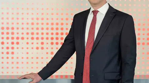 Penta Teknoloji eğitimde yapay zeka devrimi için Constructor Tech ile el sıkıştı