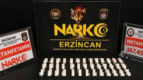 Erzincan'da narkotik operasyonu: Midesinden 39 kapsül metamfetamin çıktı
