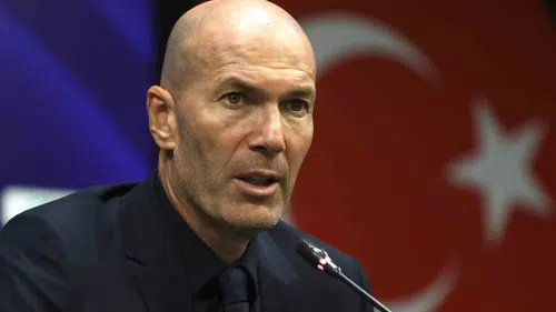Fransa'da Mbappe şoku: Yıldız oyuncu Kocaeli'deki maçın ardından kampı terk etti