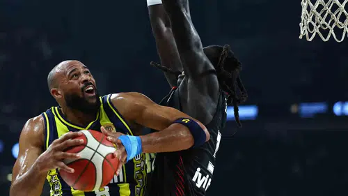 Fenerbahçe, Beşiktaş'ı Sinan Erdem'de devirerek Cumhurbaşkanlığı Kupası'nı müzesine götürdü