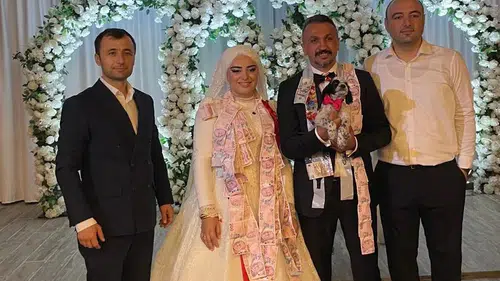 Trabzon'daki düğünde takı geleneği değişti: Altın yerine av köpeği hediye edildi