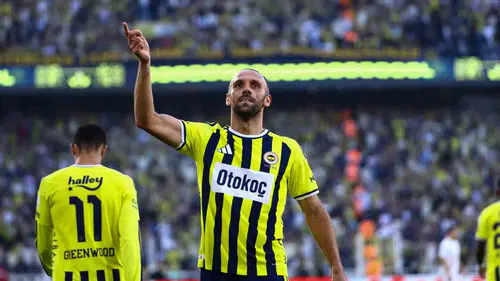 Fenerbahçe'de Vedat Muriqi şov: Eyüpspor karşısında dört golle tarihe geçti
