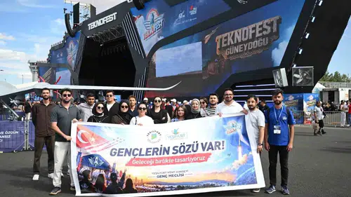 Yeşilyurtlu gençler Şanlıurfa'da milli teknoloji hamlesini yerinde inceledi