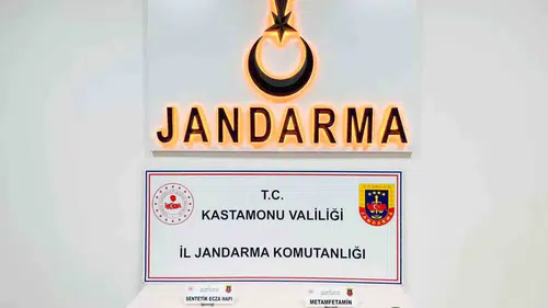 Kastamonu'da jandarma operasyonları: Uyuşturucuya tutuklama, silahlara el koyma