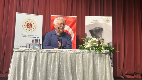 Zülfü Livaneli Eskişehir’de Anadolu Hümanizmini Anlattı