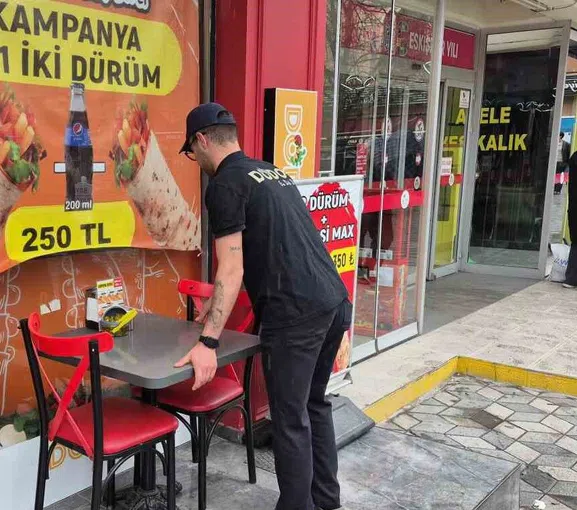 Eskişehir’de Dürüm Hırsızlığı Kameralardan Kaçmadı