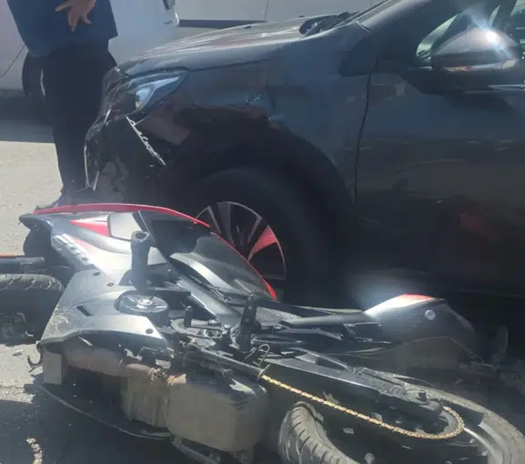 Atatürk Bulvarı’nda motosiklet kazası: 1 yaralı