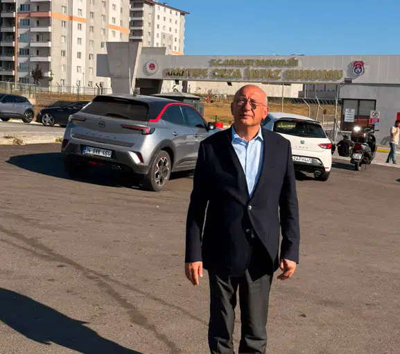 Milletvekili Çakırözer’den Cezaevindeki Dedetaş’a Eskişehir Selamı