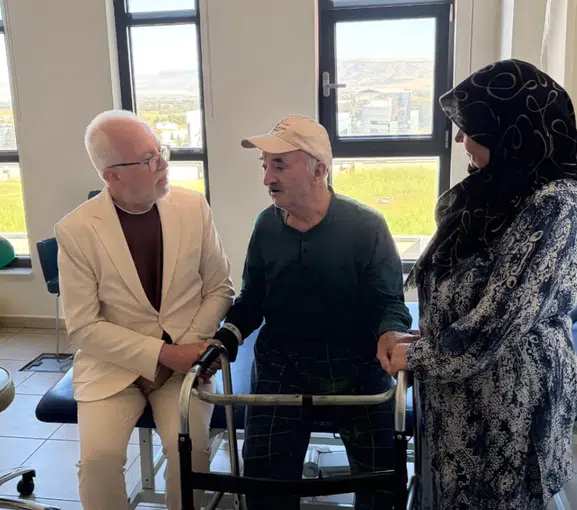 İl Sağlık Müdürü Bildirici, fizyoterapistlerin gününü kutladı