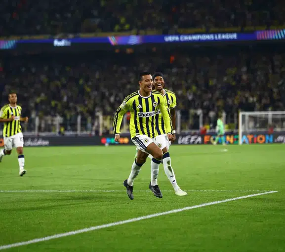Mason Greenwood'un Slavia Prag sınavındaki gol katkısı Fenerbahçe'ye yetmedi