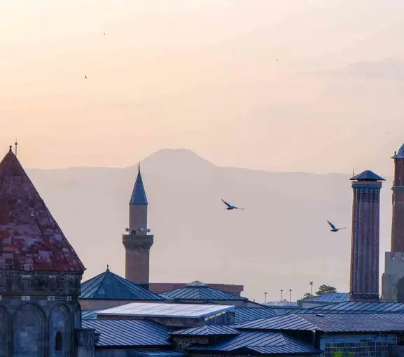 Erzurum’un tarihi dokusu genişliyor: Tescilli kültür varlığı sayısı 903’e ulaştı