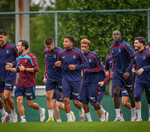 Trabzonspor'da Galatasaray derbisi öncesi iki kritik isimden müjdeli haber