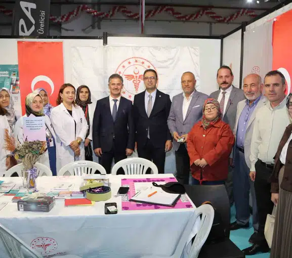 Erzurum'da tarım fuarında sağlık seferberliği: Hastalık gelmeden önlem vurgusu
