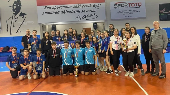 Okullar Arası Badminton İl Birinciliği Eskişehir’de Sona Erdi