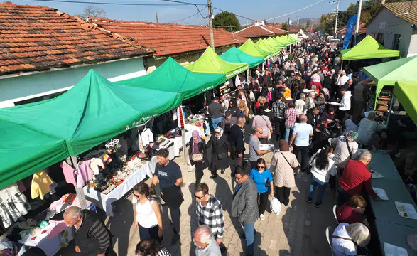 Kızılinler Bal Kabağı Panayırı’na Binlerce Eskişehirli Akın Etti